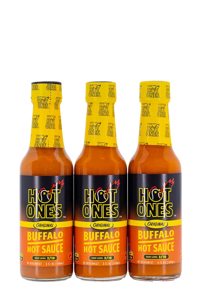 hot-ones-buffalo-sauce-piquante-poulet-lot-de-3-flacons-heatonist image 1