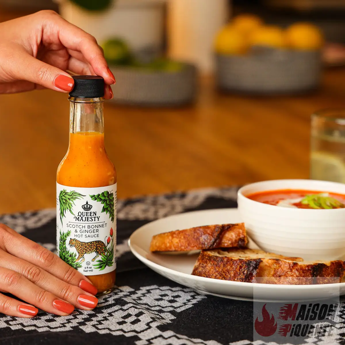 queen-majesty-scotch-bonnet-ginger-sauce-piquante-148ml image 2