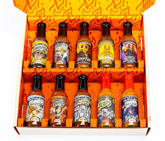 torchbearer-box-10-bottle-box-mild-to-wild-sauce-piquante-10-flacons image 1
