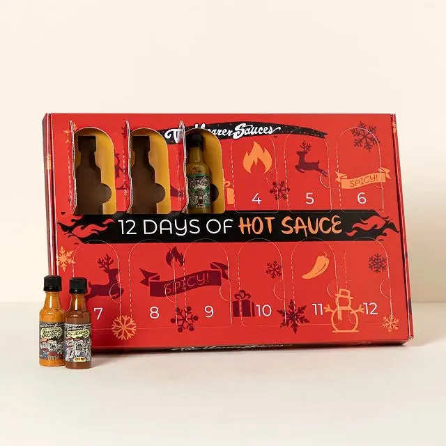 torchbearer-12-days-calendrier-de-l-avent-sauce-piquante-12-minis image 1