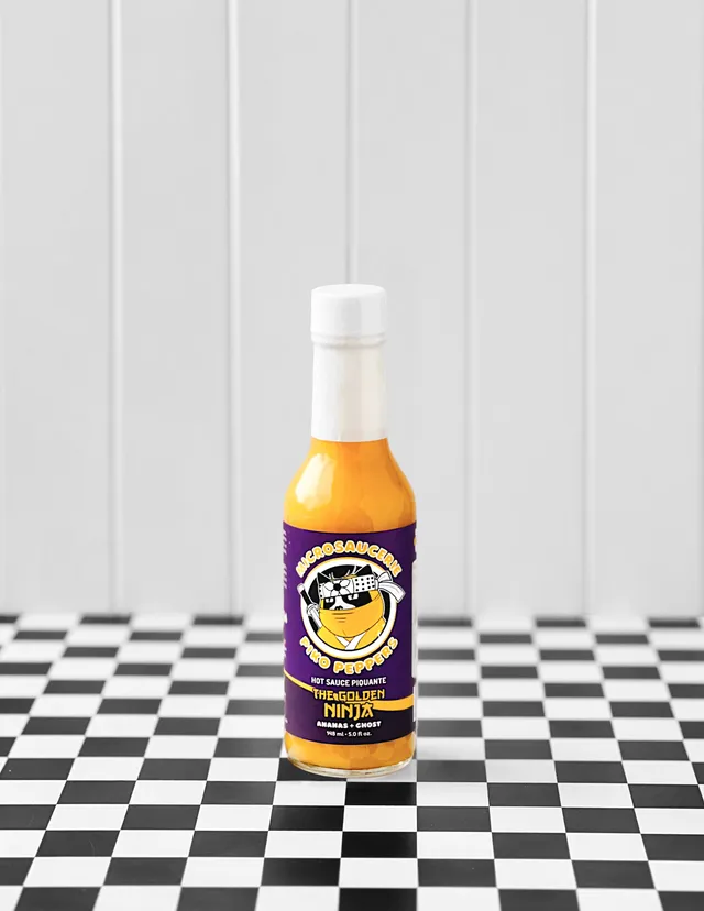 piko-peppers-golden-ninja-sauce-piquante-ananas-ghost image 1