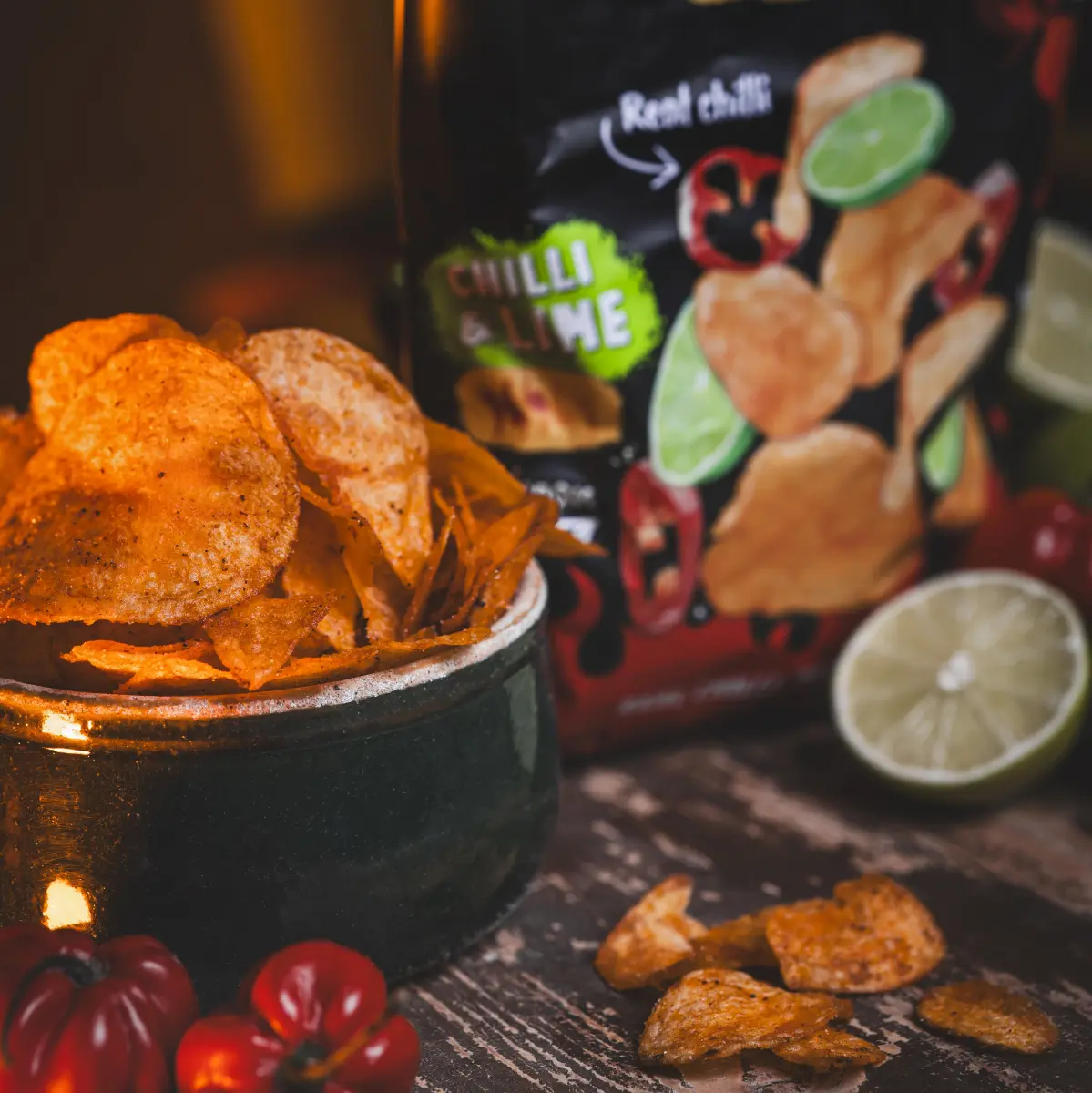 chilli-hot-chips-piment-citron-vert-80-g image 2